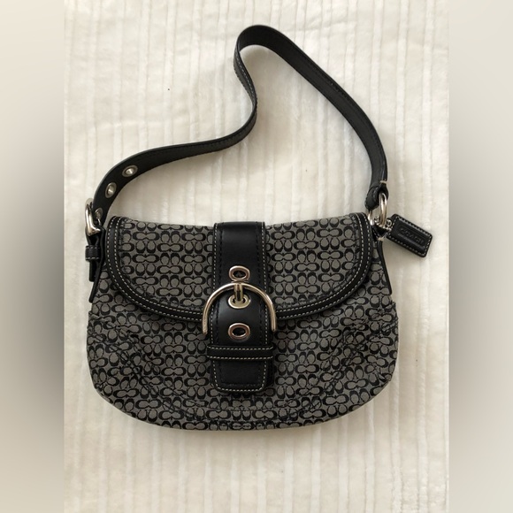 Coach Handbag - Picture 2 of 8